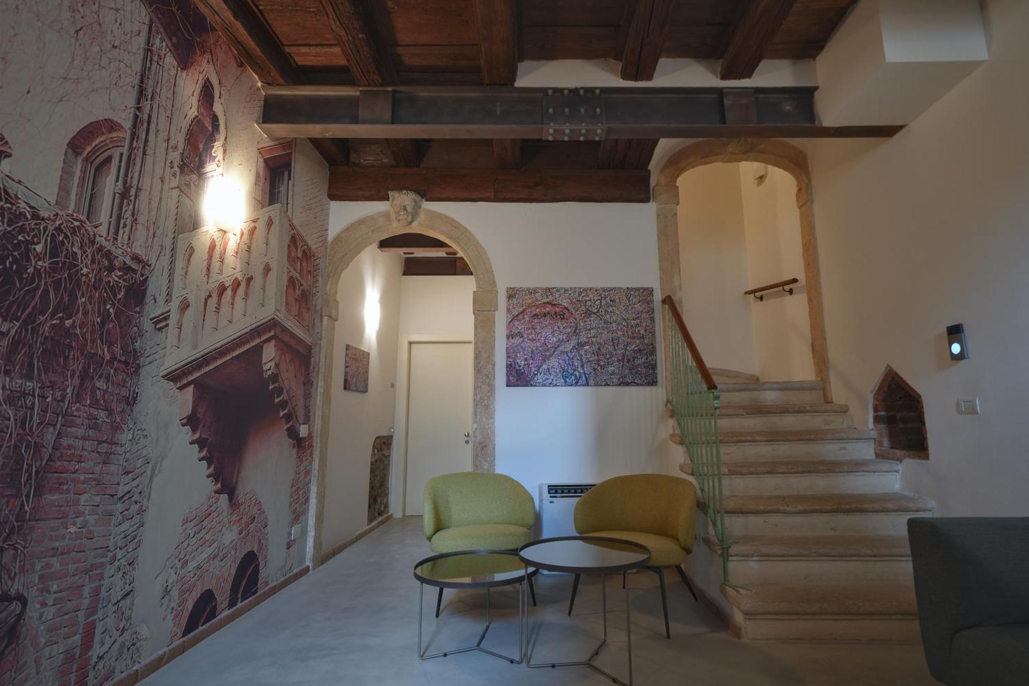 Palazzo Di Giulietta - Juliet'S Palace Verona Dış mekan fotoğraf
